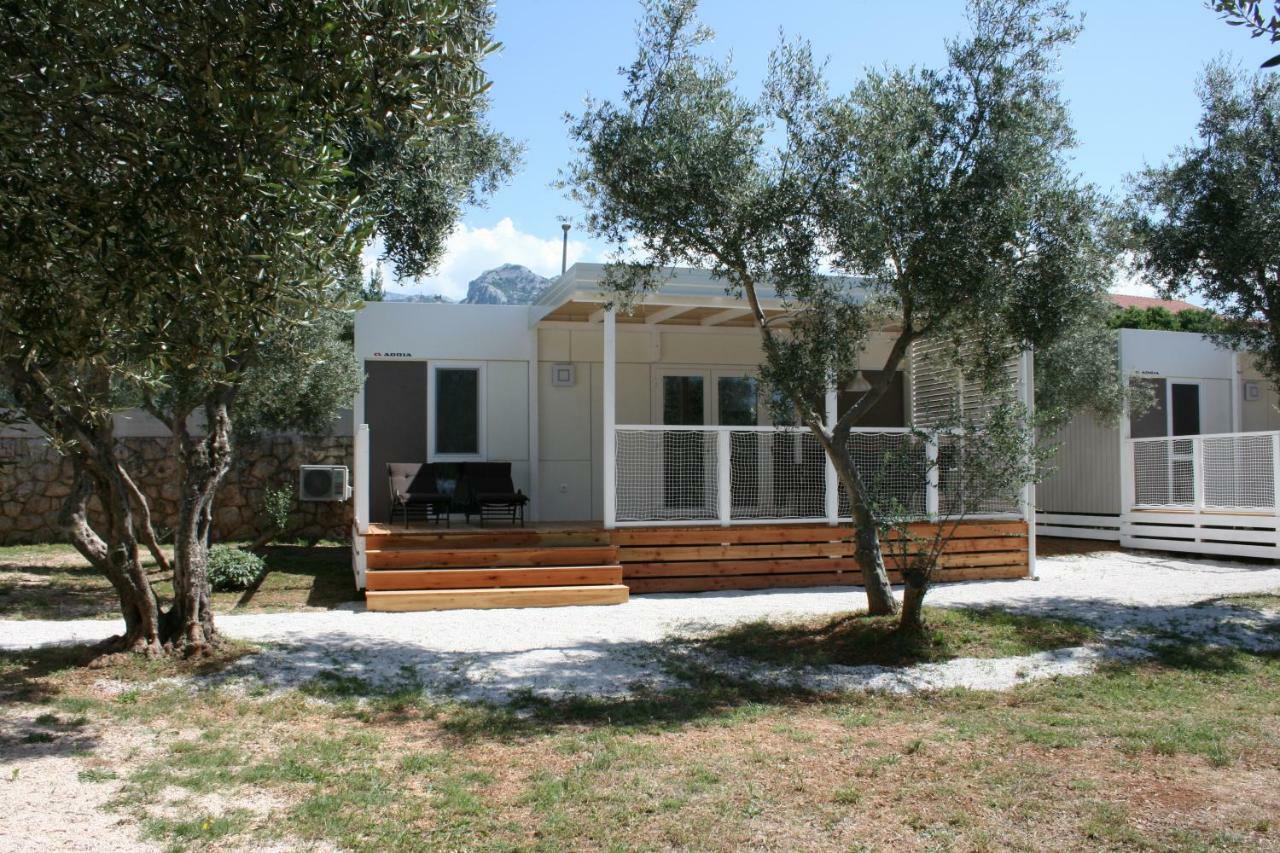 Mobile Homes Katinka, Starigrad Paklenica, Croatia Dış mekan fotoğraf